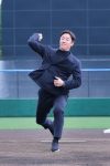 元日本ハム斎藤佑樹　総工費37億3300万円で改修した札幌モエレ沼公園野球場セレモニーで始球式「想像を超える野球場になったことに驚き」