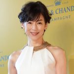 【恐怖】鈴木保奈美さんに起きたホラー「シャワー室で血だらけ」直前にはマウイ島へ・・・