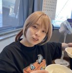 【画像】美人芸人とんず、すっぴんが小峠だった