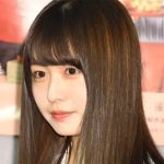 長濱ねるさん、脱いだら身体の秘密が露わになる