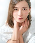 【芸能】女優・加藤あい(42)8年ぶり登場、綺麗ママのオフ姿に騒然
