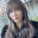 【芸能】工藤静香(55)「黒タンクトップ姿」披露も「痩せすぎ」の声相次ぐ…